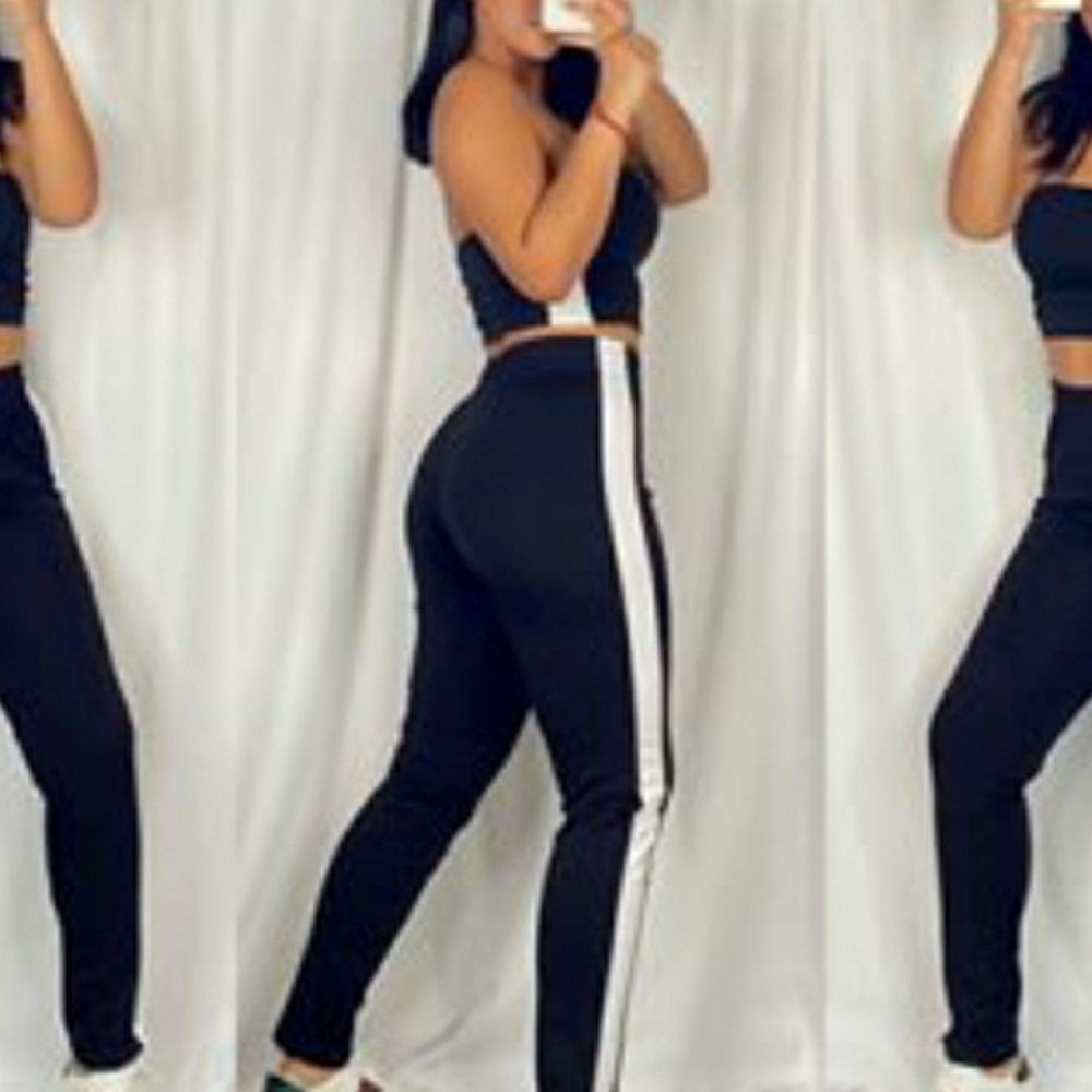 Black and white set
